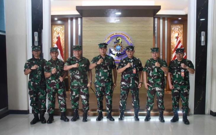 Dankodiklatal saat Terima Kunjungan Kepala RSPAL dr. Ramelan