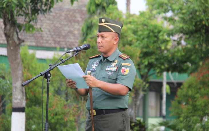 Dandim 0806/Trenggalek, Letkol Czi Yudo Aji Susanto, S.Sos., M.A., dalam upacara bendera tujuh belasan, Rabu (17/1/2024).