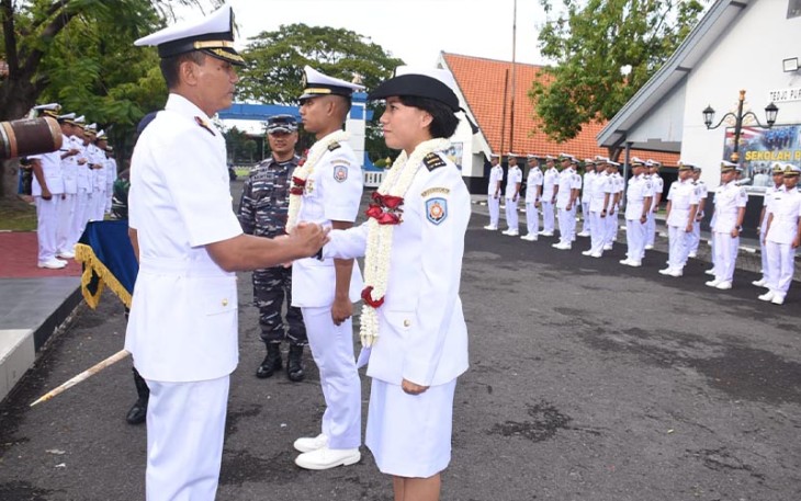 Korps Hukum 17 orang dan Korps Khusus : 63 orang melaksanakan acara Pelepasan yang dipimpin Komandan Pusdikbanmin (Danpusdikbanmin) Kodikdukum Kodiklatal, Kolonel Laut (S) Wahyu Budi Nugroho, bertempat di Lapangan apel Pusdikbanmin Kodiklatal, Bumimoro Surabaya, Jumat (26/01/2024).