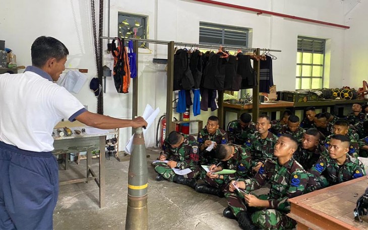 49 Siswa Dikmata Angkatan 43/1 Pusdiklek Kodiklatal saat Pelajari Amodak