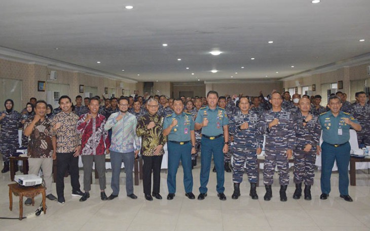 Foto Bersama usai acara