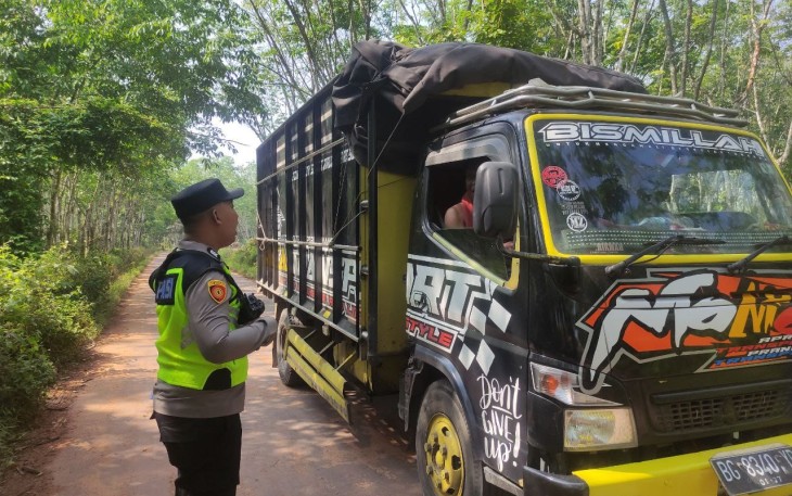Polsek Belitang III Laksanakan Patroli KRYD Siang Hari
