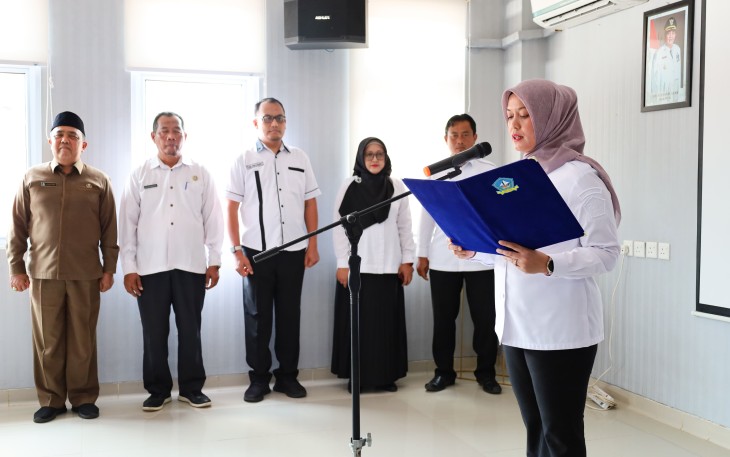 Wabup Bintan Deby saat Lantik 17 Pejabat Fungsional
