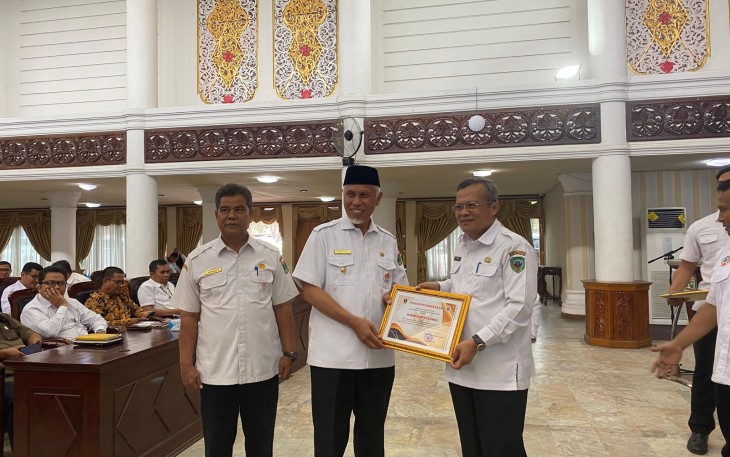 Pelayanan Publik Lancar dan Kondusif di Dinas Pemberdayaan Masyarakat Kabupaten Pasaman