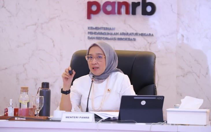 MenPANRB Rini Widyantini 