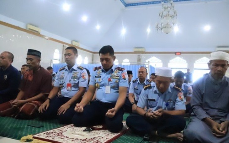Lanud Sultan Hasanuddin Gelar Doa Bersama Jelang HUT Koopsudnas