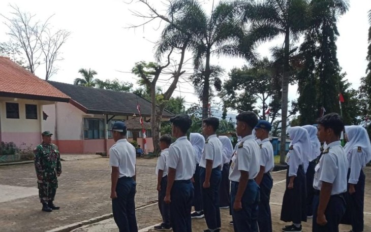 Babinsa Koramil 0801/09 Sudimoro Beri Pelatihan PBB dan Wasbang