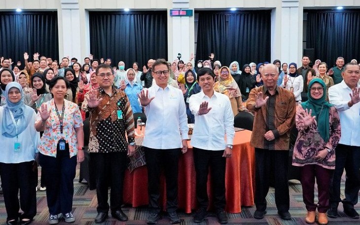 Foto bersama usai acara