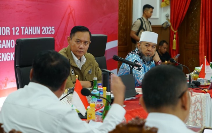 Menteri Koordinator Bidang Infrastruktur dan Pembangunan Kewilayahan RI, Agus Harimurti Yudhoyono (AHY), memimpin Rapat Evaluasi Pelaksanaan Instruksi Presiden (Inpres) Nomor 12 Tahun 2025 tentang Penanganan Pulau Enggano dan Normalisasi Alur Pulau Baai