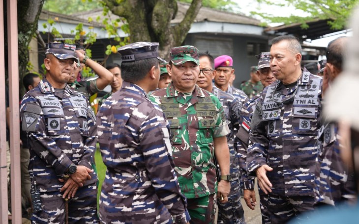 Danrem 052/Wkr saat Hadiri Rapat Koordinasi Teknis Pembongkaran Pagar Laut