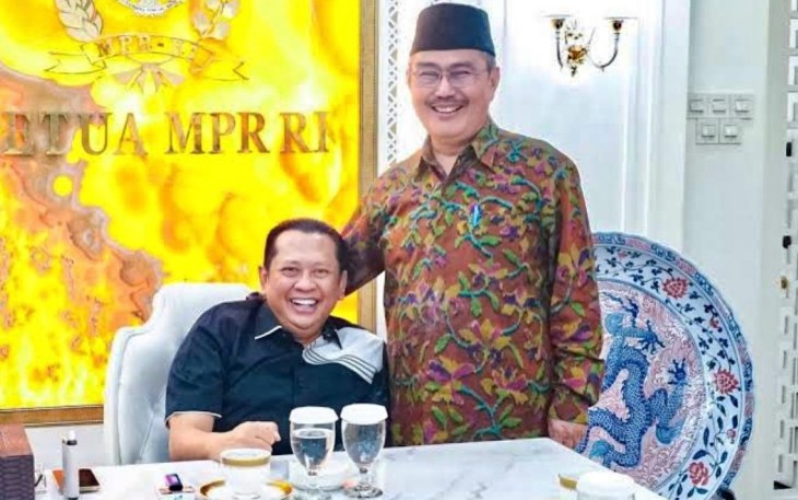 Bambang Soesatyo saat bersama mantan Ketua Mahkamah Konstitusi Prof. Dr. Jimly Asshiddiqie