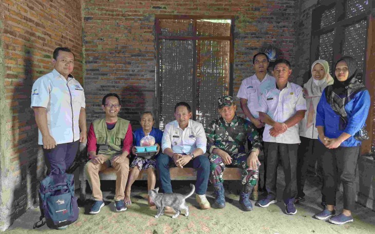 Pendistribusian Makan Bergizi Gratis Lansia Wilayah Desa Binaan 