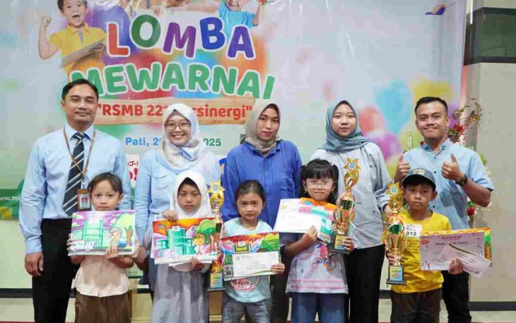 Lomba mewarnai dalam rangka HUT RSMB