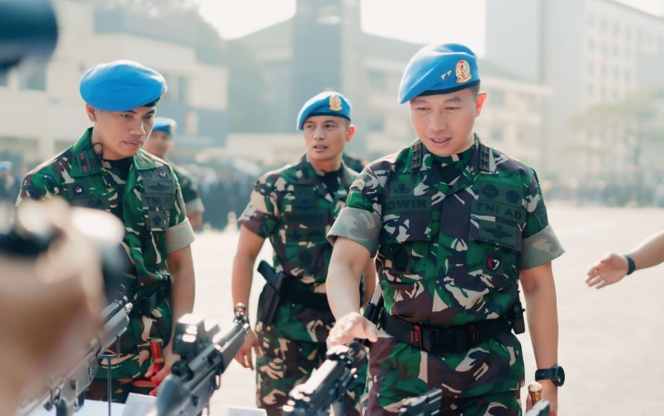 Danpaspampres Mayjen TNI Edwin Adrian Sumantha saat memimpin langsung apel gelar pasukan untuk mengecek kesiapan pengamanan oleh Paspampres dalam rangkaian Hari Ulang Tahun ke-80 Republik Indonesia.