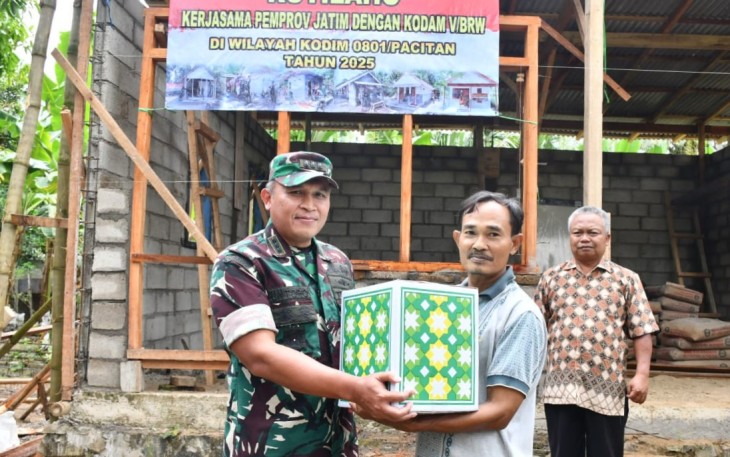 Danrem 081/DSJ, Kolonel Arm Untoro Hariyanto saat meninjau langsung di lokasi.