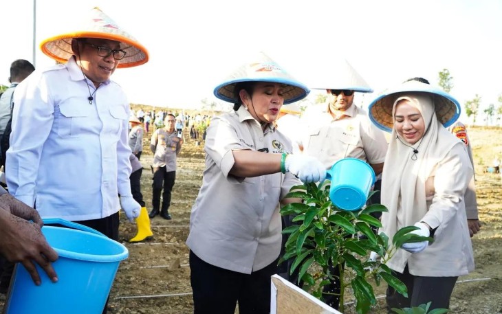 Ketua Komisi IV DPR RI Titiek Soeharto 