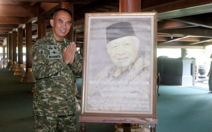 Kasdivif 2 Kostrad Brigjen TNI Riyanto, S.I.P  