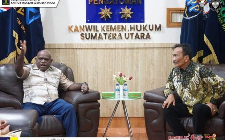Menteri HAM kunjungan Kerja ke Kementerian Hukum Sumut Nyatakan Kesiapan Berkolaborasi Mendukung Program Kerja.