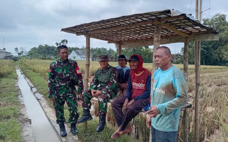 Komsos bersama warga binaannya