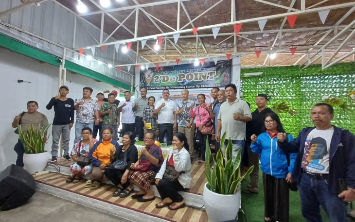 Gerak 08 Lakukan Poto Bersama Elemen Usai Gelaran Diskusi