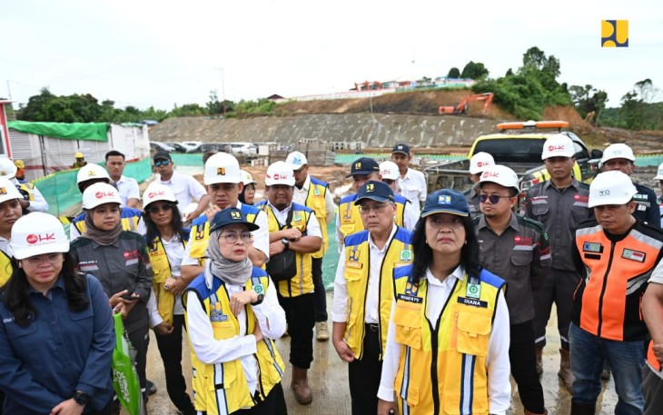 Wamen PU Tinjau Tempat Pengolahan Sampah Modern di IKN