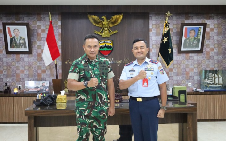 Dan Kosek I Medan Poto Bersama Pangdam I/BB 