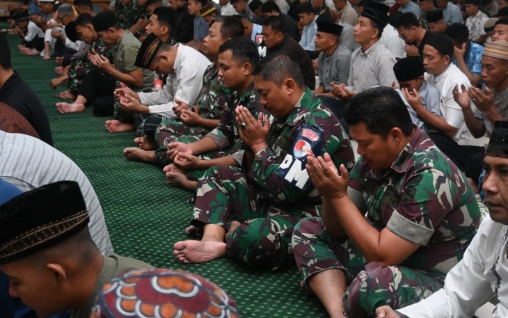 Lanud Sultan Hasanuddin Gelar Doa Bersama Untuk Keselamatan Dan Kelancaran Latihan Sikatan Daya Tahun 2025