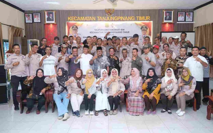 Wali Kota Lis Ajak RT RW Bangun Komitmen Bersama Benahi Tanjungpinang