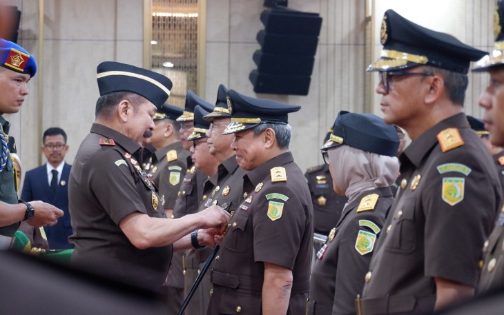 Jaksa Agung RI Lantik Kepala Kejaksaan Tinggi dan Pejabat Eselon II di Lingkungan Kejaksaan Agung