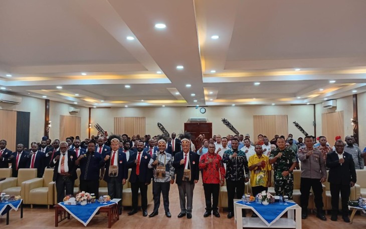 Komandan Kodim 1710/Mimika, Letkol Inf M. Slamet Wijaya, S.Sos., M.Han., M.A. menghadiri acara Pelantikan Pengurus Komite Olahraga Nasional Indonesia (KONI) Provinsi Papua Tengah, Kamis (24/07/2025)