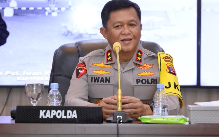 Kapolda Kalimatan Tengah (Kalteng), Irjen Pol Iwan Kurniawan, memberikan arahan khusus bagi para perwira lulusan Sekolah Staf Pimpinan Menengah (Sespimmen), Sekokah Staf Pimpinan Pertama (Sespimma), PTIK, dan SIP serta perwira baru di Polda Kalteng