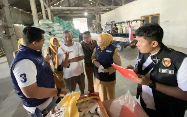 Polres Bojonegoro Bersama Satgas Pangan Sidak Penggilingan Padi