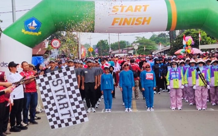 2.211 Peserta dan 201 Tim Meriahkan Gerak Jalan Tri Lomba Juang HUT RI ke-80 di Bintan