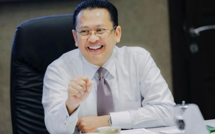 Bambang Soesatyo Anggota DPR RI/Ketua MPR RI ke-15 Ketua DPR RI ke-20 Ketua Komisi ||I DPR RI ke-7/Dosen Tetap Pascasarjana (S3) Imu Hukum Universitas Borobudur, Universitas Jayabaya dan Universitas Pertahanan (Unhan)