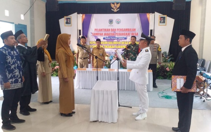 Pelantikan Kasun Kalimojo wilayah desa binaan Koramil 08/Tulakan, Senin (25/8)