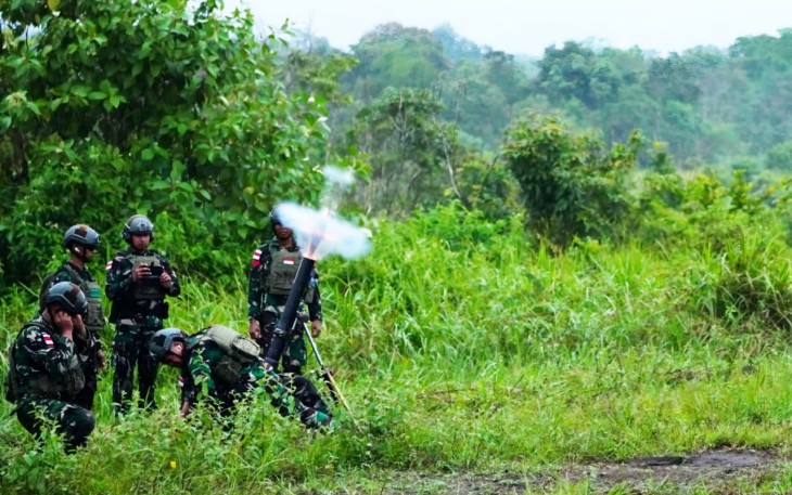 TNI Laksanakan Latihan Tembak Mortir 60 LR BB Jelang LFX Super Garuda Shield 2025