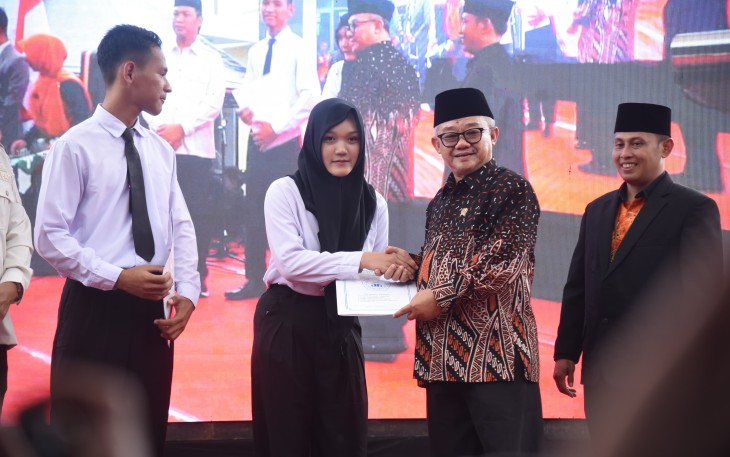 Mendikdasmen Dorong SMK Siap Kerja dan Bersaing di Tingkat Global