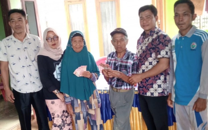 Pemdes Suka Banjar Salurkan BLT DD Tri Wulan 3  Untuk 26 KPM