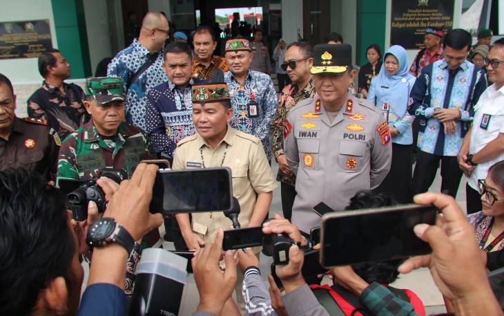 Kapolda Kalteng Hadiri Bakti Sosial HUT ke-80 TNI Bersama Gubernur di Kodam XXII/Tambun Bungai