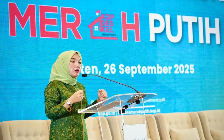 Wamenkop Farida Farichah 
