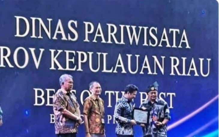 Dinas Pariwisata Provinsi Kepulauan Riau menjadi terbaik untuk kategori Best of The Best Branding Promotion dalam ajang Jatim Fest 2025 yang digelar di Surabaya, Jawa Timur, 1-5 Oktober 2025