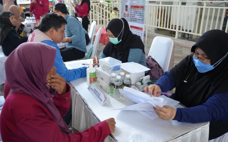 Bakti Sosial Kesehatan di Pasar Induk Among Tani