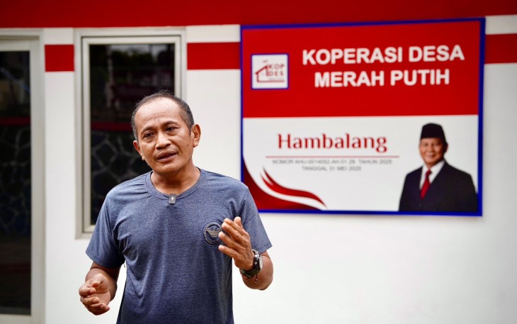 Cecep Muhtarudin saat memberikan keterangan Kopdes Merah Putih Hambalang, Sabtu (8/11)