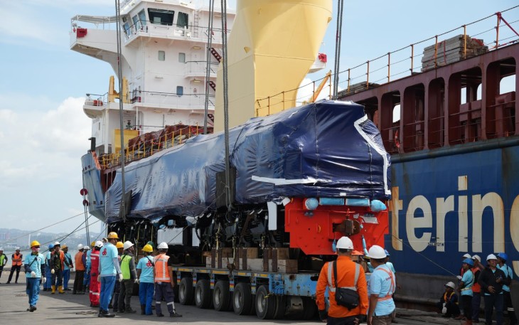 Lokomotif Baru Tipe CC 205