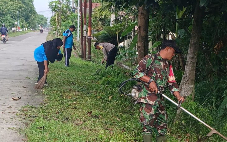 Babinsa Rejosari Ajak Warga Gelar Kerja Bakti