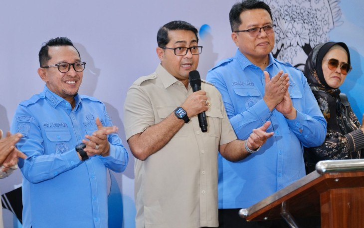 Menteri Ekonomi Kreatif/Kepala Badan Ekonomi Kreatif (Ekraf) Teuku Riefky Harsya melakukan kunjungan kerja ke Kabupaten Tanah Datar, Sumatera Barat