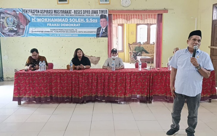 Anggota DPRD Jawa Timur Mokhamad Sholeh menggelar kegiatan reses di Desa Modongan, Kecamatan Sooko, Kabupaten Mojokerto, Minggu (23/11/2025)