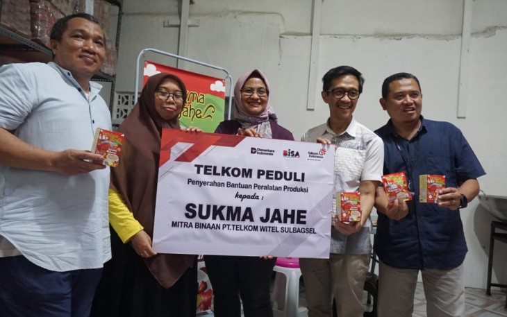 Bantuan Telkom sektor UMKM di Makassar Sulsel 