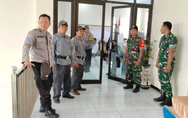 TNI-Polri Kawal Seleksi Perangkat Desa di Tugu Trenggalek, Enam Desa Dapat Aparatur Baru