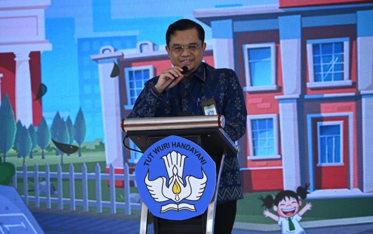 Direktur Jenderal Pendidikan Anak Usia Dini, Pendidikan Dasar, dan Pendidikan Menengah (Dirjen PAUD Dikdasmen), Gogot Suharwoto